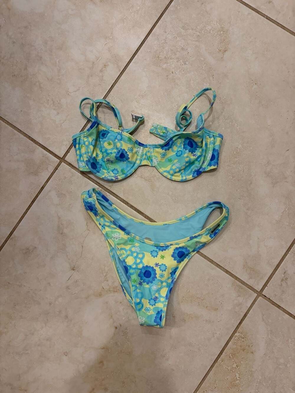 Blackbough Swim Floral Underwire Bikini Set